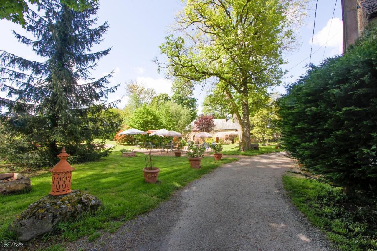 エヴォー・レ・バン Domaine De La Couture Bed & Breakfast エクステリア 写真