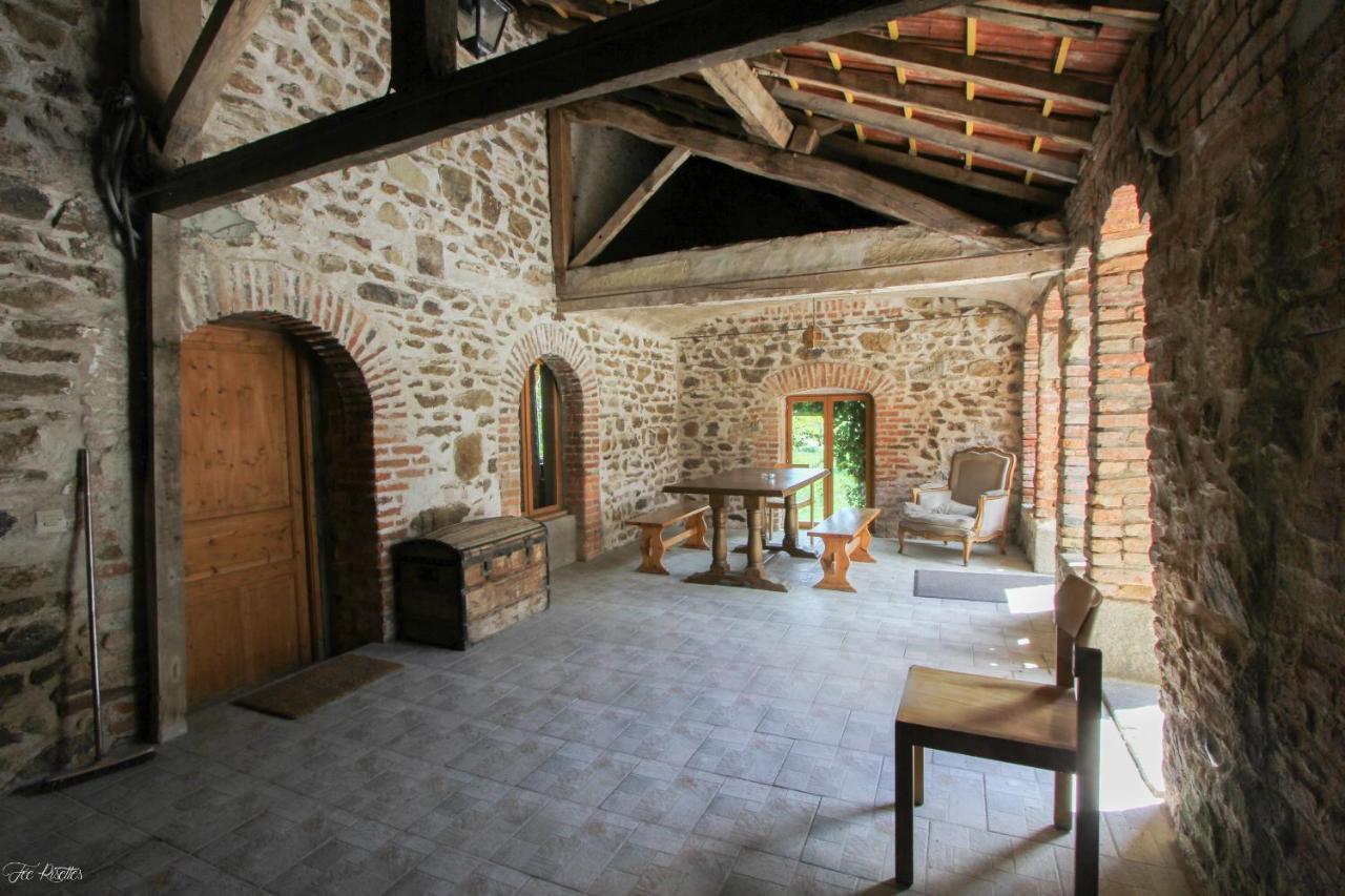 エヴォー・レ・バン Domaine De La Couture Bed & Breakfast エクステリア 写真
